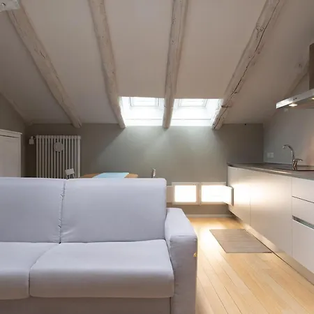 Tribunali De Charme Bolonia