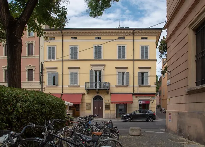 Tribunali De Charme *