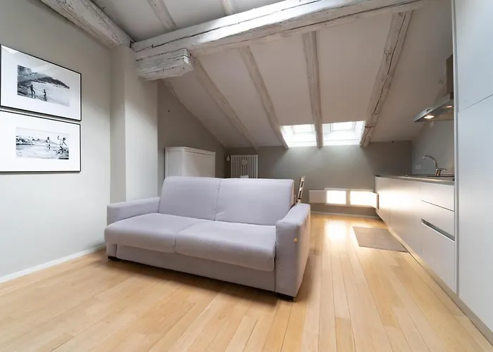 Tribunali De Charme *